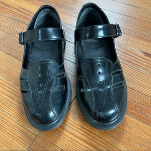 Dr. Martens Black Deardra Mary Janes size 8 EUC